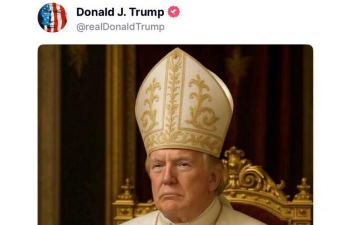 Pope Trump?; publish image made with the president of the US dressed as if it were the pontiff