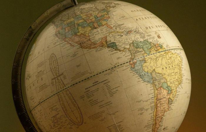 What if the water was always here? New clues about the hidden past of the earth