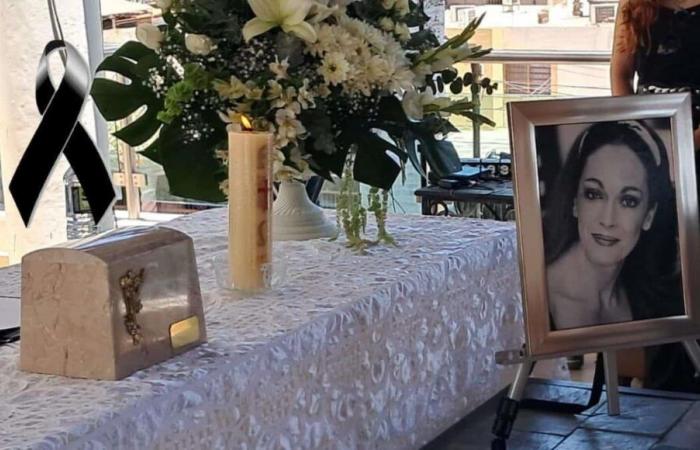 They give the last goodbye to Martha de Castro, the voice of the radio in Sinaloa