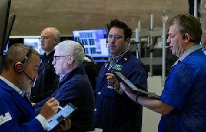 MARKETS: Argentine actions upload on Wall Street and push up the Buenos Aires Stock Exchange