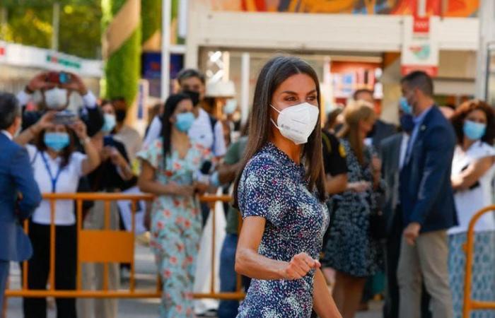 The evolution of Queen Letizia’s style at the Madrid Book Fair: 15 years in looks