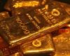 Gold goes back to relieve commercial tensions; Employment data in the United States are expected