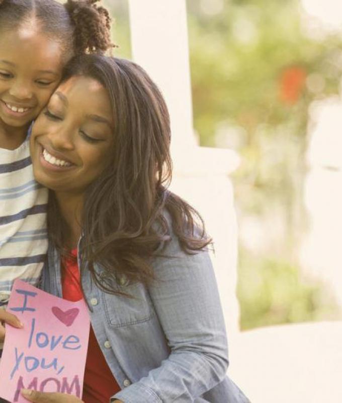 10 digital Mother’s Day gift ideas so your 2024 gift can reach her in time