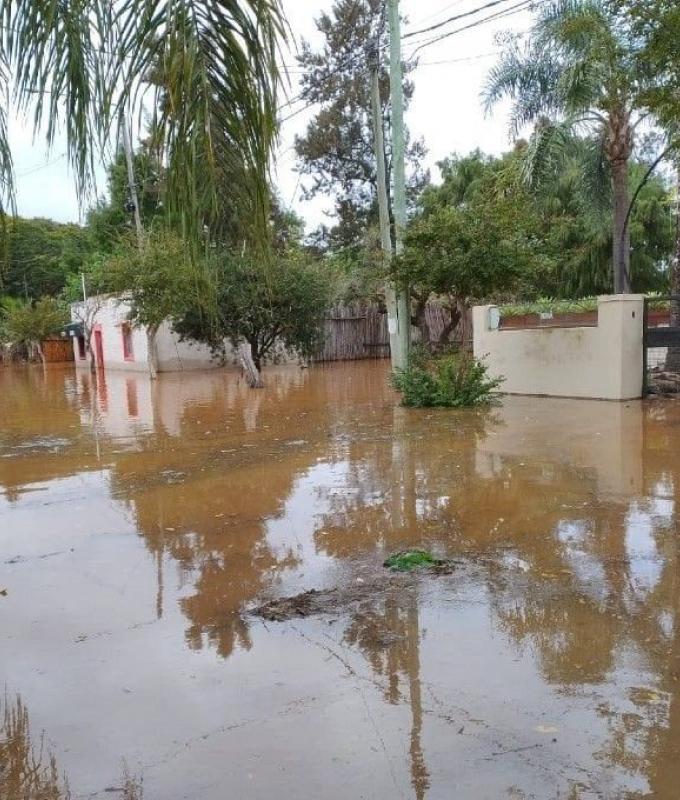 With 568 evacuees, they predict that the river will continue to rise in the coming hours : : Mirador Provincial : : Santa Fe News