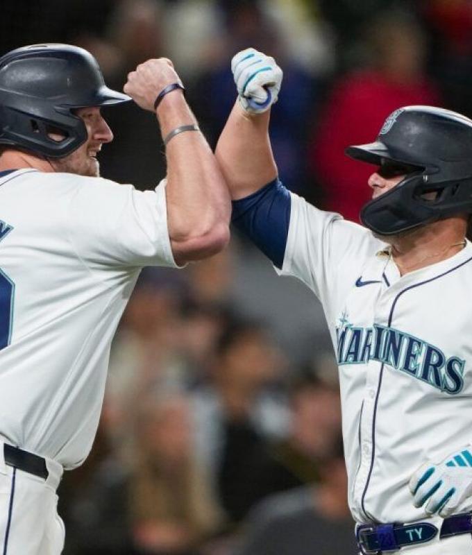 Kirby works seven scoreless innings and Raley drives in three in Mariners’ 6-2 win over Royals