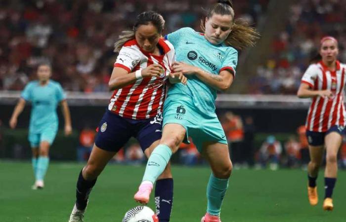 Barcelona Femenil footballers ‘refused’ to exchange shirts with Chivas players