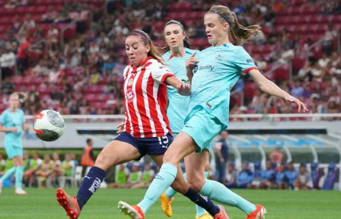 Barcelona Femenil footballers ‘refused’ to exchange shirts with Chivas players