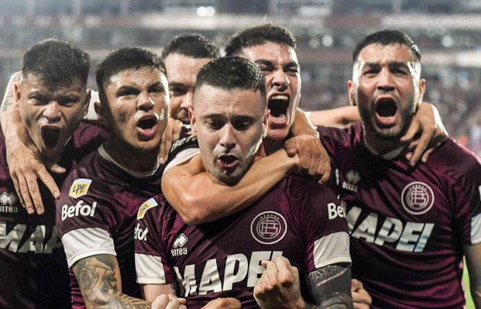 Lanús beat Racing undefeated in a night of dancing and excitement | Urraca González, idol of the club, died