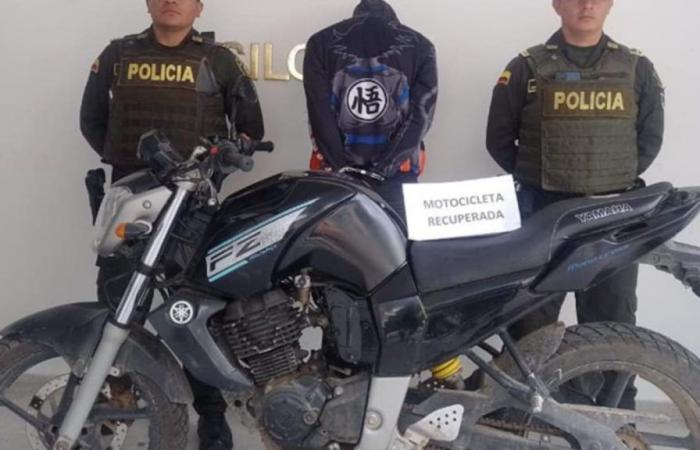 Motorcycle stolen in Piedecuesta recovered in Norte de Santander