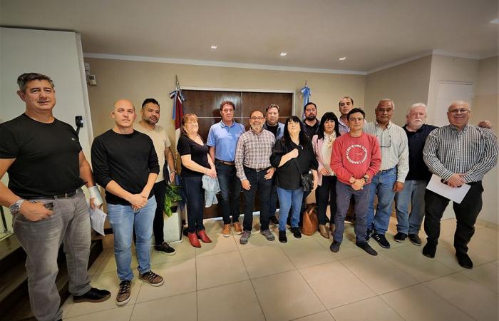 The state unions requested a hearing with Llaryora regarding the situation of retirees and APROSS – ENREDACCIÓN – Córdoba