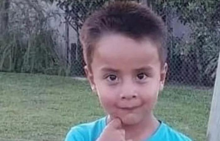 They are desperately searching for a missing 5-year-old boy in Corrientes: he went out to look for oranges in the mountains and did not return