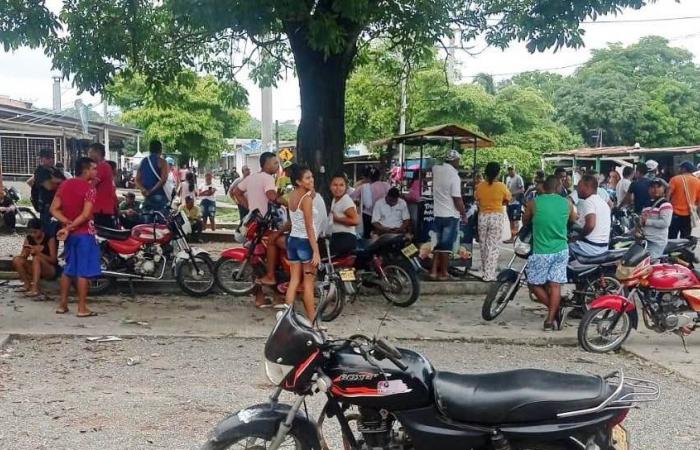 Homes and establishments closed due to civic strike in the Caribbean Trunk