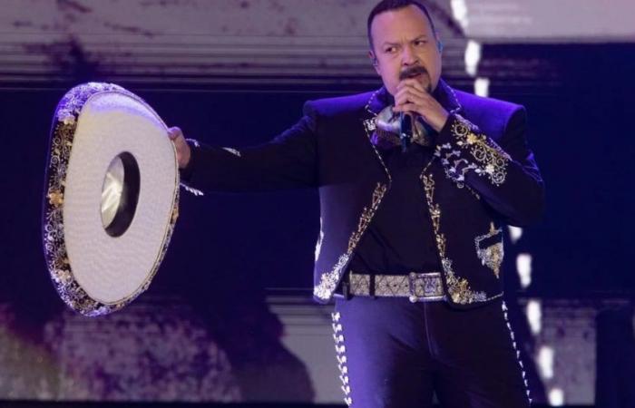 How much does it cost to hire Pepe Aguilar for a private show?