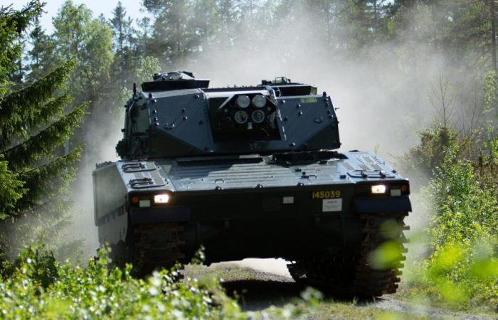 The Netherlands Army will equip part of its CV90 with the BAE Systems 120mm Mjölner mortar system