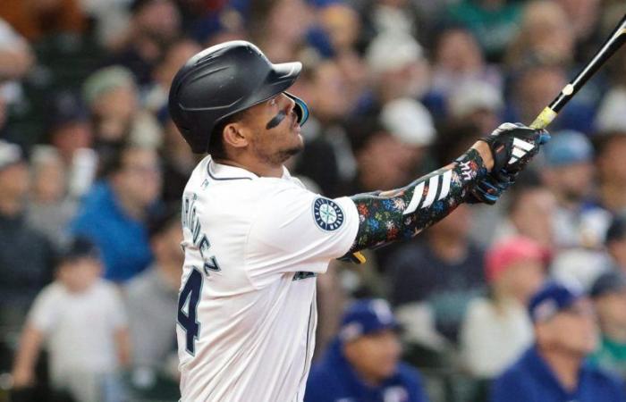 J-Rod, Rojas hit HR, Kirby shines and Mariners tie up series vs. Rangers