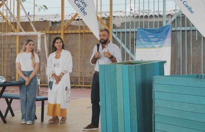 Gases del Caribe Foundation promotes recycling with ReciclArte, in Puebloviejo