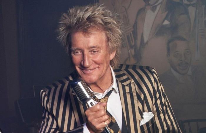 Rod Stewart and the two songs he admitted to having copied