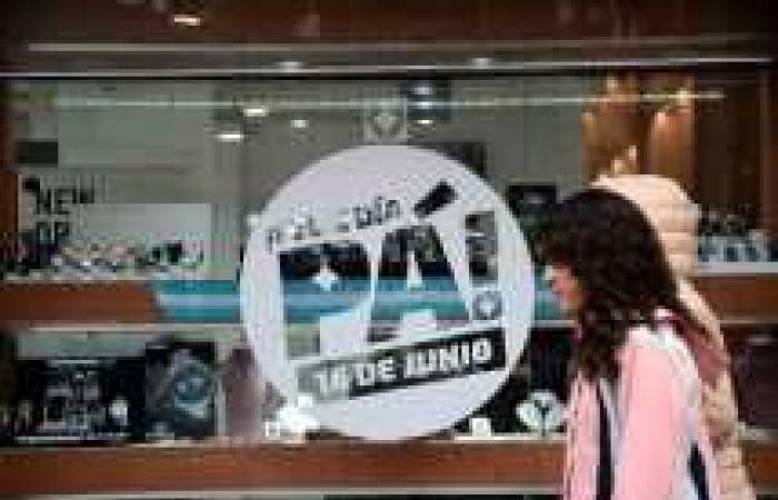 Payment of the June bonus in Neuquén: it was advanced and was already deposited today for the state