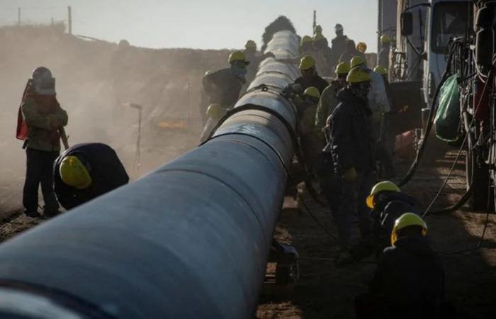 Gas: Bolivian supply for 7 provinces is agreed upon, while the first public work of the Milei government advances