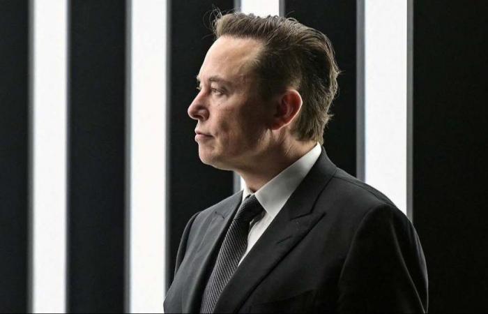 Elon Musk declares war on Apple over the future ‘AI’ of iPhones