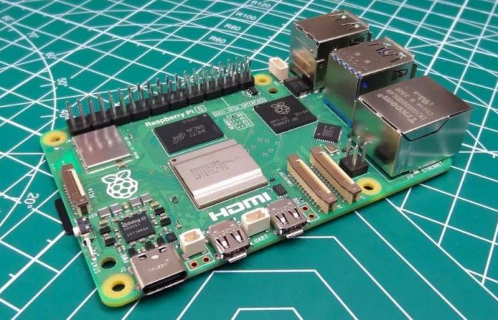This is how you can install a PCIe NVMe SSD on a Raspberry Pi 5