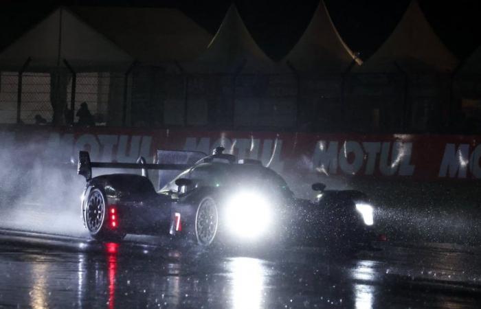 Four hours of safety car in the early morning of Le Mans