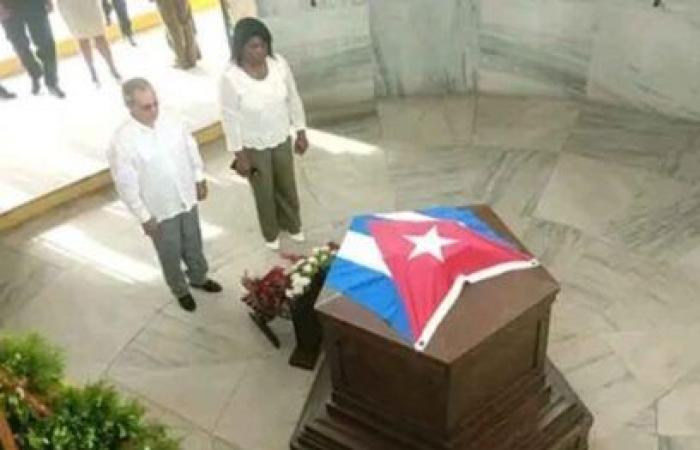 They pay tribute to Céspedes, the father of the Cuban Homeland • Workers
