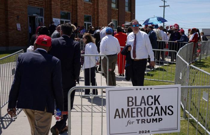 Presidential campaign in the US: Trump visited an African-American church and participated in a far-right forum