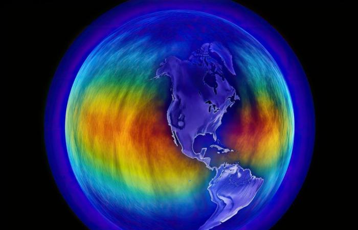 A gas harmful to the ozone layer is decreasing faster than expected… why is it good news?