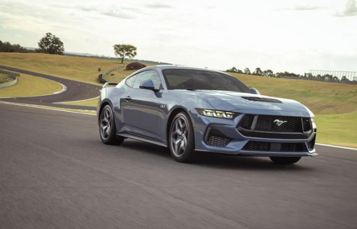 How is the new Ford Mustang going and when will it arrive in Argentina?
