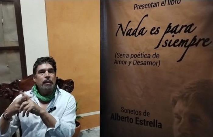 BOOKS | Alberto Estrella presents his first book of sonnets in Puebla: “they surround you like a song”