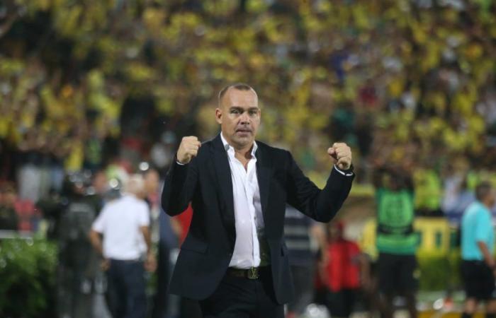 Rafael Dudamel, the coach who leads Bucaramanga to glory