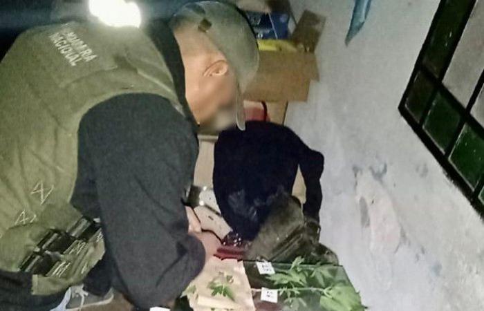 Three people were detained as a result of raids carried out in the provinces of Córdoba and Catamarca