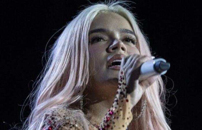 Karol G interrupted a concert in Amsterdam due to a fight: “Stop it, stop it”