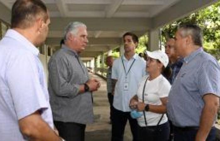 President of Cuba tours neighborhoods and productive centers in Havana (+post) – Escambray