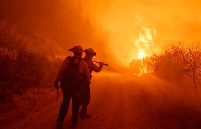Shocking images of the fires ravaging California: at least 1,200 people were evacuated