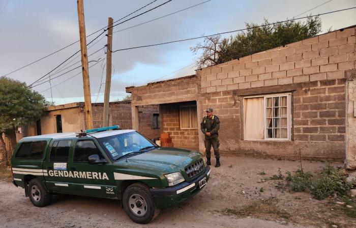 Three people were detained as a result of raids carried out in the provinces of Córdoba and Catamarca
