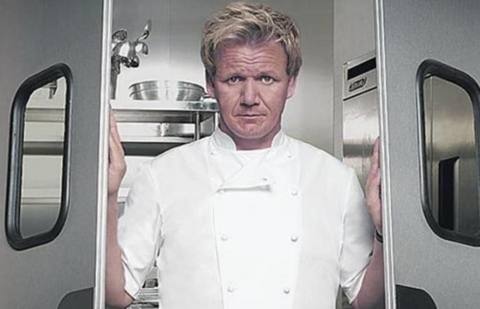 GORDON RAMSAY | Chef Gordon Ramsay shows the shocking consequences after suffering a serious accident