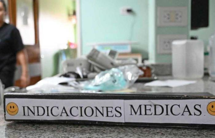They propose not to retain the title of doctors from Río Negro hospitals so that they can work in the private sector