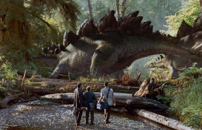 Did you notice that the plot of ‘Jurassic Park: The Lost World’ begins with a big hole in the script? – Movie news