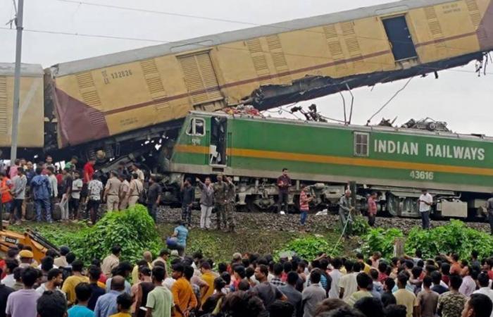 Shocking train crash in India leaves at least 15 dead