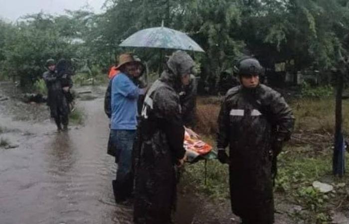 Intense rains in El Salvador and Guatemala leave six dead