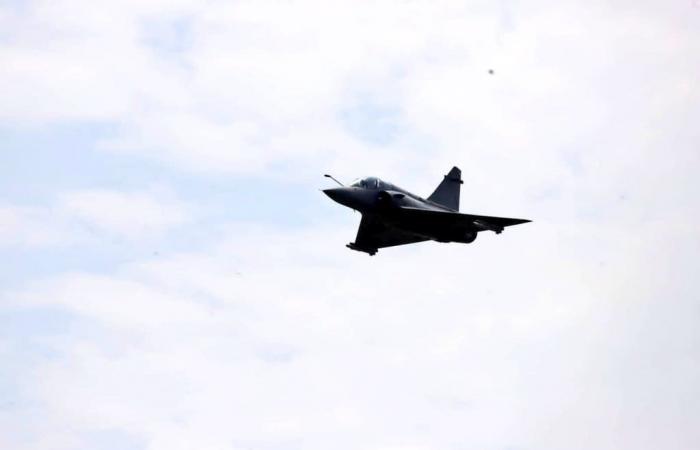 One of the F-16s of the US Air Force Viper Demo Team took to the skies of Peru during the Chiclayo 2024 Air Festival