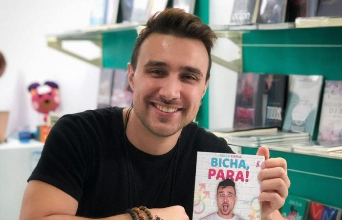 The book ‘Bicha, Para!’, by Guigo Kieras, continues as a reference and inspiration for young LGBT people in Brazil