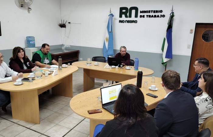 ATE Río Negro – ATE met again for the Collective Agreement and advanced in the articles on teleworking