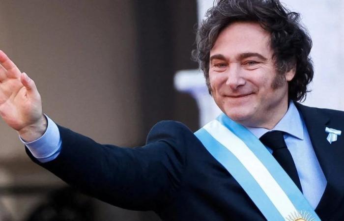 Javier Milei rose in position and is now the South American president with the best image