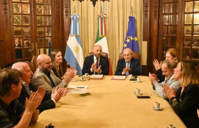 The Italian Chamber of Commerce signed a strategic agreement with Santa Fe Global