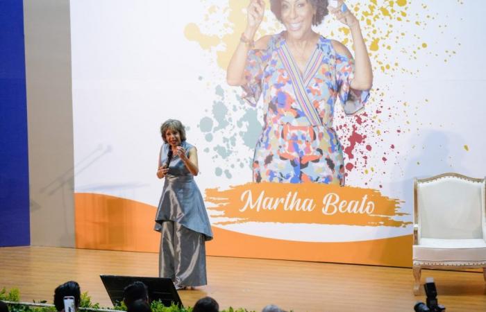 Writer Martha Beato launches her book “The Art of Living in Old Age”