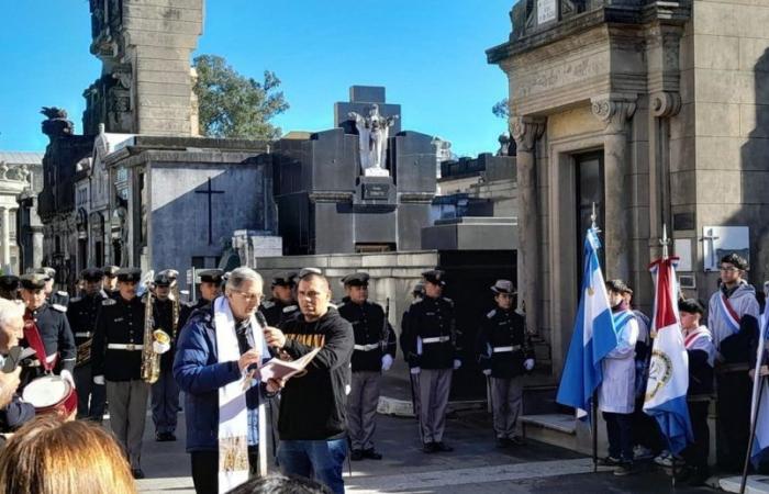 Heartfelt double tribute: Belgrano and Sergeant Bustamante present in the memory