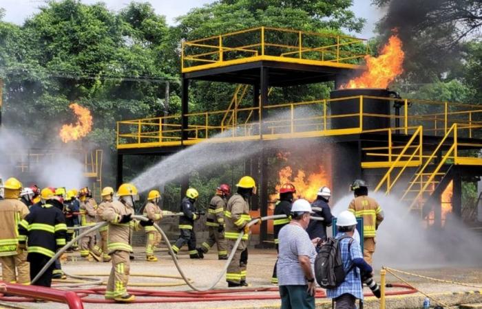 More than 300 firefighters from all over Latin America will be trained in Cartagena de Indias